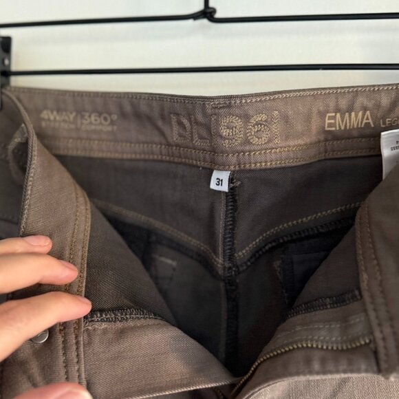 DL1961 – Emma Legging Jeans – Lansing – Women's Size 31 - Picture 12 of 16